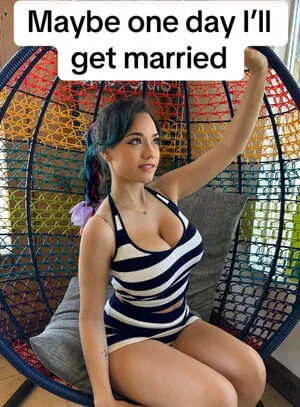 0fi4 G0m3z OnlyFans Leaked Free Thumbnail Picture - #4yleUdvAOC