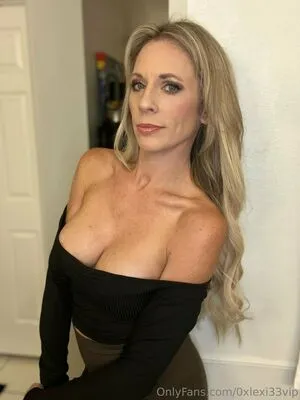 0xlexi33vip OnlyFans Leaked Free Thumbnail Picture - #XYjijxBBwZ
