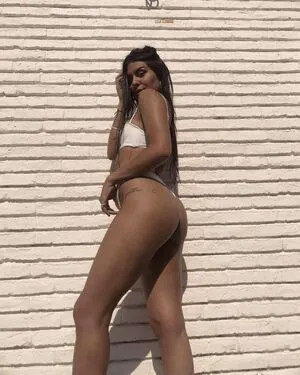 1candemartinez OnlyFans Leaked Free Thumbnail Picture - #3HsKf5c4rL