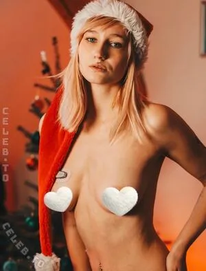 2003 Virgie OnlyFans Leaked Free Thumbnail Picture - #VZOXt8dsva