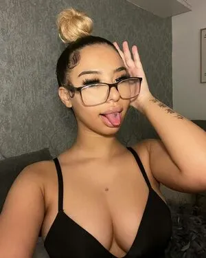 26hadjar OnlyFans Leaked Free Thumbnail Picture - #CKra1RfujY