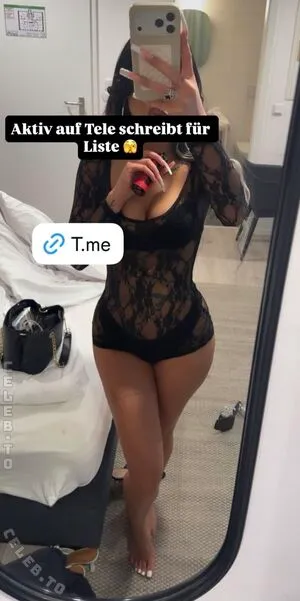 28 Leyla OnlyFans Leaked Free Thumbnail Picture - #BDV2NPANm6