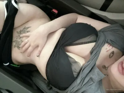 2lyn_98 OnlyFans Leaked Free Thumbnail Picture - #8RJbX7CSwR