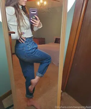 2prettyfeet OnlyFans Leaked Free Thumbnail Picture - #JH5PCSidbE