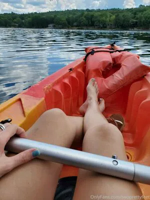 2prettyfeet OnlyFans Leaked Free Thumbnail Picture - #NkS6jDmjnj