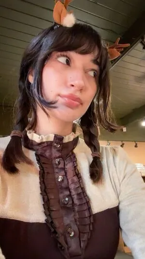 3milyaura OnlyFans Leaked Free Thumbnail Picture - #zlKwDXbFCb