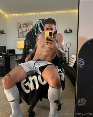 47kotta OnlyFans Leaked Free Thumbnail Picture - #4XLg0rirfe
