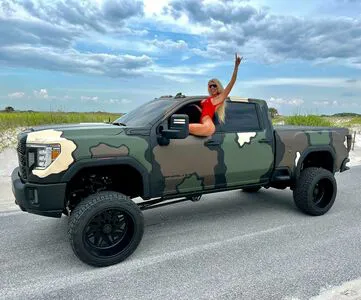 4x4froad OnlyFans Leaked Free Thumbnail Picture - #UCCjBL8U5l