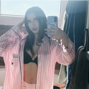 999roseali OnlyFans Leaked Free Thumbnail Picture - #n42TU1dafv