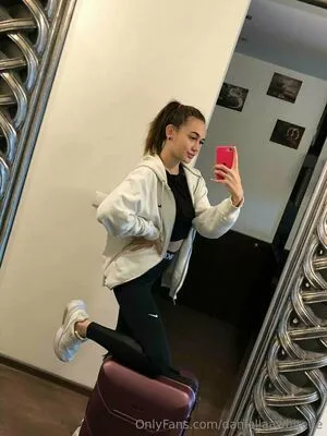 A Alexxxaa Alx OnlyFans Leaked Free Thumbnail Picture - #SjP4OkTAEk