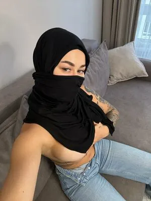 A Amina OnlyFans Leaked Free Thumbnail Picture - #ObUK0OsUfC