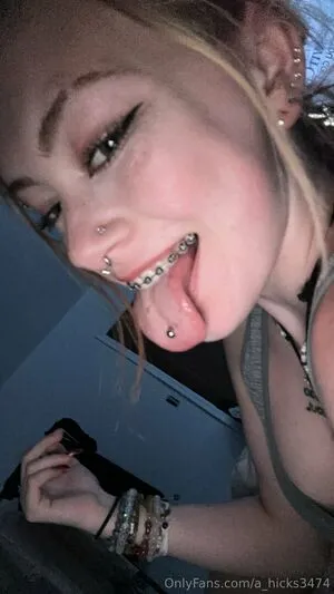 A Hicks3474 OnlyFans Leaked Free Thumbnail Picture - #HzfN0B7YNw