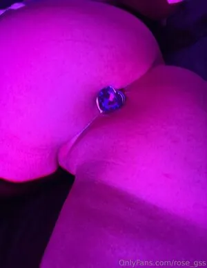 A Rosegs OnlyFans Leaked Free Thumbnail Picture - #mC72n1WCKq