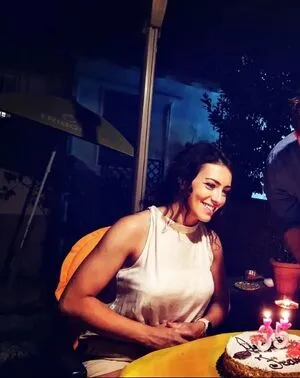 A Stranger Sel OnlyFans Leaked Free Thumbnail Picture - #m4k27QsGS3