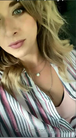 A1swfmo3 OnlyFans Leaked Free Thumbnail Picture - #AeLpjgGzbE