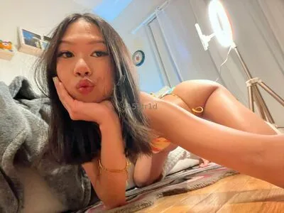 A55tr1d OnlyFans Leaked Free Thumbnail Picture - #stBMCHs372