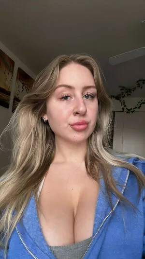 Aaambersssmith OnlyFans Leaked Free Thumbnail Picture - #3Llukj18Jr