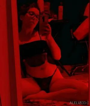 Aaleeli OnlyFans Leaked Free Thumbnail Picture - #sQrELAIZxA