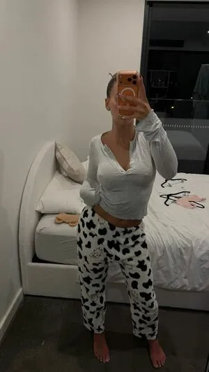 Aaliaschembrii OnlyFans Leaked Free Thumbnail Picture - #F1n3ZtG85Y