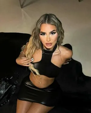 Aaliyah OnlyFans Leaked Free Thumbnail Picture - #3SGe1jtexi