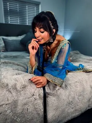 Aaliyah Yasin OnlyFans Leaked Free Thumbnail Picture - #1siKmUdqNt