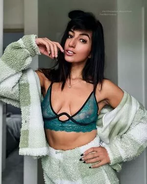 Aaliyah Yasin OnlyFans Leaked Free Thumbnail Picture - #LsyIepohSA