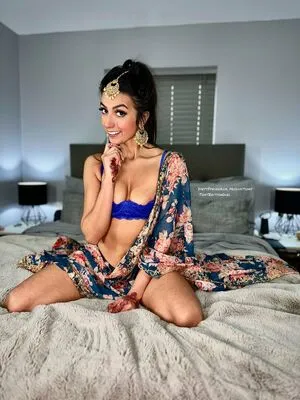 Aaliyah Yasin OnlyFans Leaked Free Thumbnail Picture - #OZWr9Cct33