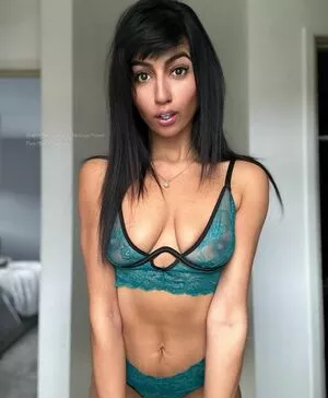 Aaliyah Yasin OnlyFans Leaked Free Thumbnail Picture - #VA65BW2axj