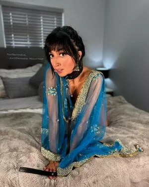 Aaliyah Yasin OnlyFans Leaked Free Thumbnail Picture - #jLoCw07QY6