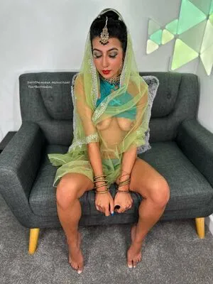 Aaliyah Yasin OnlyFans Leaked Free Thumbnail Picture - #s5VJDubZSn