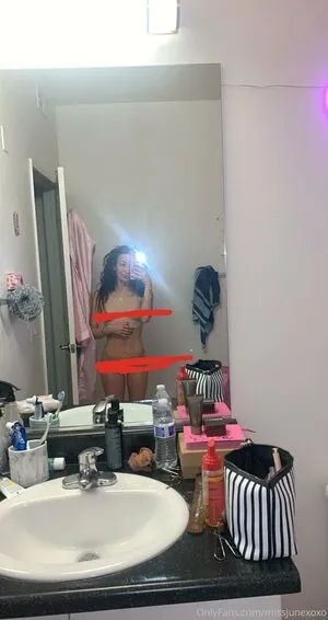 Aaliyahcruz00 OnlyFans Leaked Free Thumbnail Picture - #XzwfHArJab