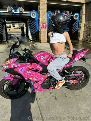 Aaliyahcruz00 OnlyFans Leaked Free Thumbnail Picture - #b8DtwA1vcu