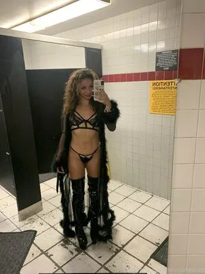 Aaliyahcruz00 OnlyFans Leaked Free Thumbnail Picture - #tult2azrZ1
