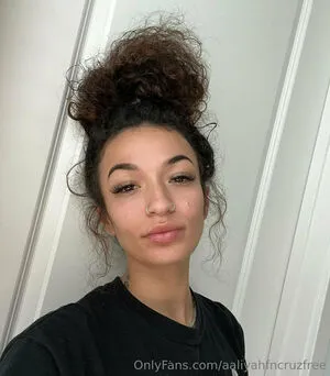 Aaliyahfncruzfree OnlyFans Leaked Free Thumbnail Picture - #48pQ1upt3b