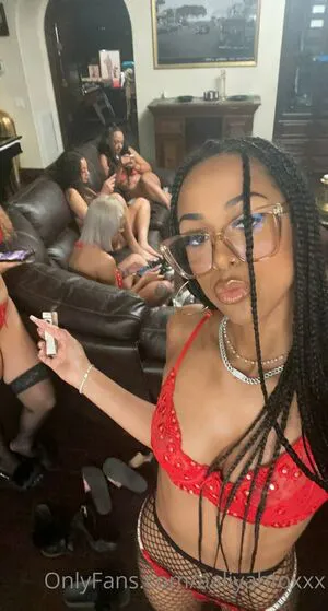Aaliyahfoxxx OnlyFans Leaked Free Thumbnail Picture - #xcpaOeB6tl