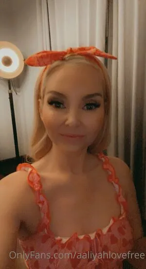 Aaliyahlovefree OnlyFans Leaked Free Thumbnail Picture - #7NiUv7ulty