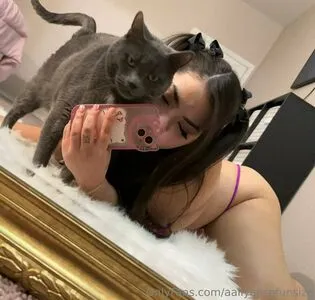 Aaliyahsofunsize OnlyFans Leaked Free Thumbnail Picture - #rDXCur6Idx