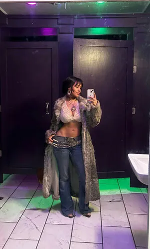 Aaliyeezy OnlyFans Leaked Free Thumbnail Picture - #YRR76yH0z3