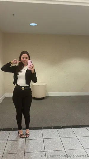 Aalyiahtorress OnlyFans Leaked Free Thumbnail Picture - #6k7ZiYNe7W