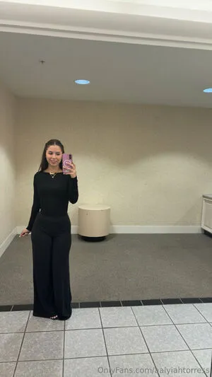 Aalyiahtorress OnlyFans Leaked Free Thumbnail Picture - #G85XZpFe22
