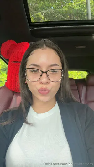 Aalyiahtorress OnlyFans Leaked Free Thumbnail Picture - #g9AKhx39Cz