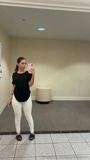 Aalyiahtorress OnlyFans Leaked Free Thumbnail Picture - #lBmf3ViOKr