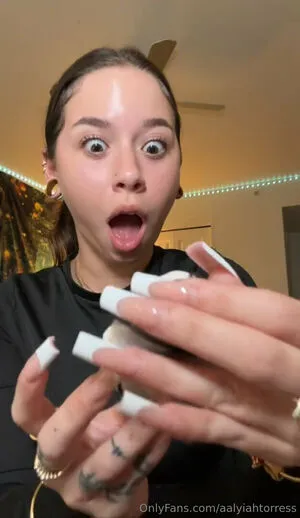 Aalyiahtorress OnlyFans Leaked Free Thumbnail Picture - #mQkr0BR7ug