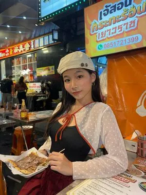 Aaomhelloo OnlyFans Leaked Free Thumbnail Picture - #6wBD2bq8vf