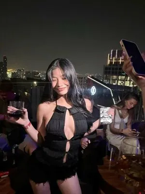 Aaomhelloo OnlyFans Leaked Free Thumbnail Picture - #MEBjveelSm