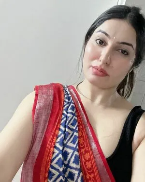 Aarchie Singh OnlyFans Leaked Free Thumbnail Picture - #6GmF05DQNG