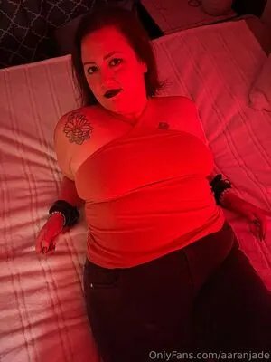 Aarenjade OnlyFans Leaked Free Thumbnail Picture - #7F3BslxZCl