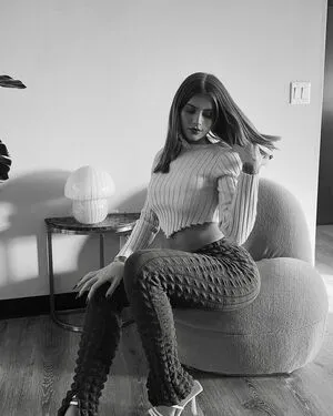 Aari OnlyFans Leaked Free Thumbnail Picture - #4aCwRBcIbY