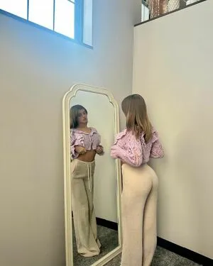 Aari OnlyFans Leaked Free Thumbnail Picture - #5exvVsnf3I