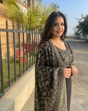 Aarushi Abrol OnlyFans Leaked Free Thumbnail Picture - #LMSlE0ZLva